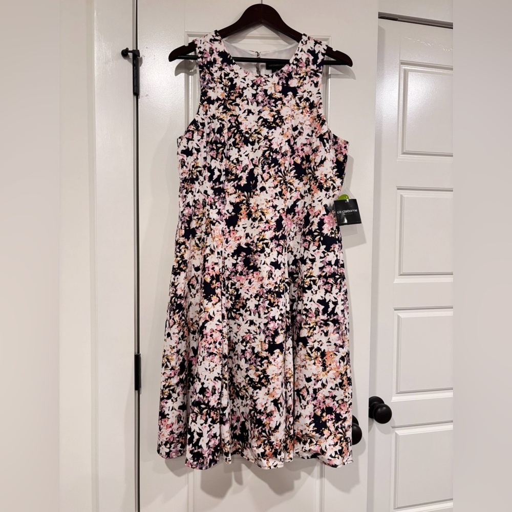 Liz Claiborne new with tags